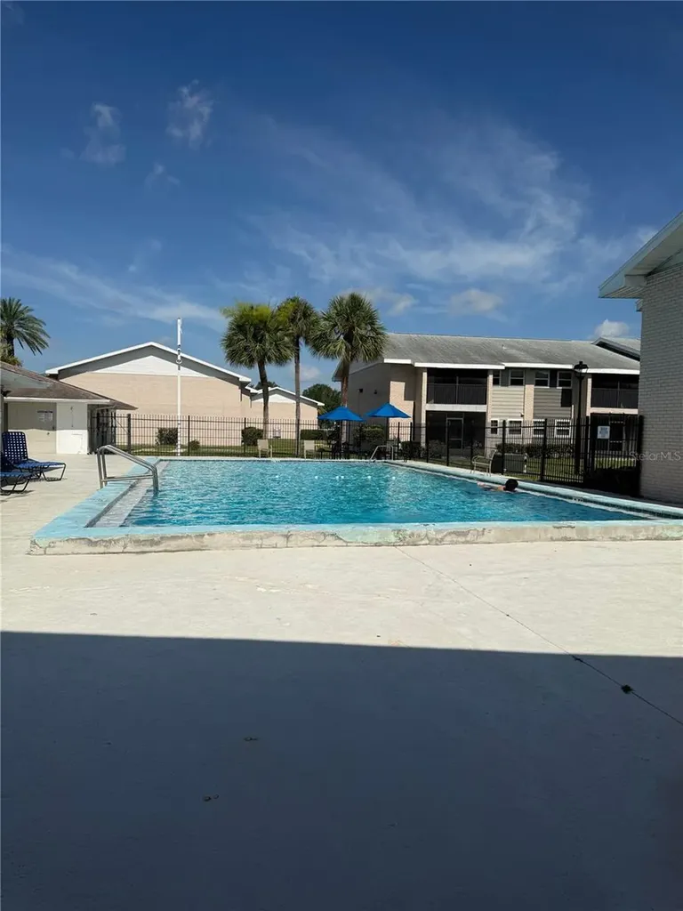 861 Sky Lake Circle Orlando FL 32809