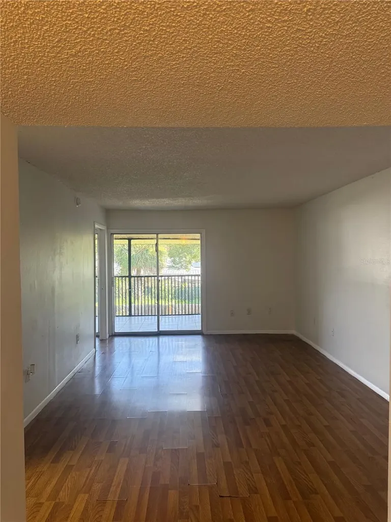 861 Sky Lake Circle Orlando FL 32809