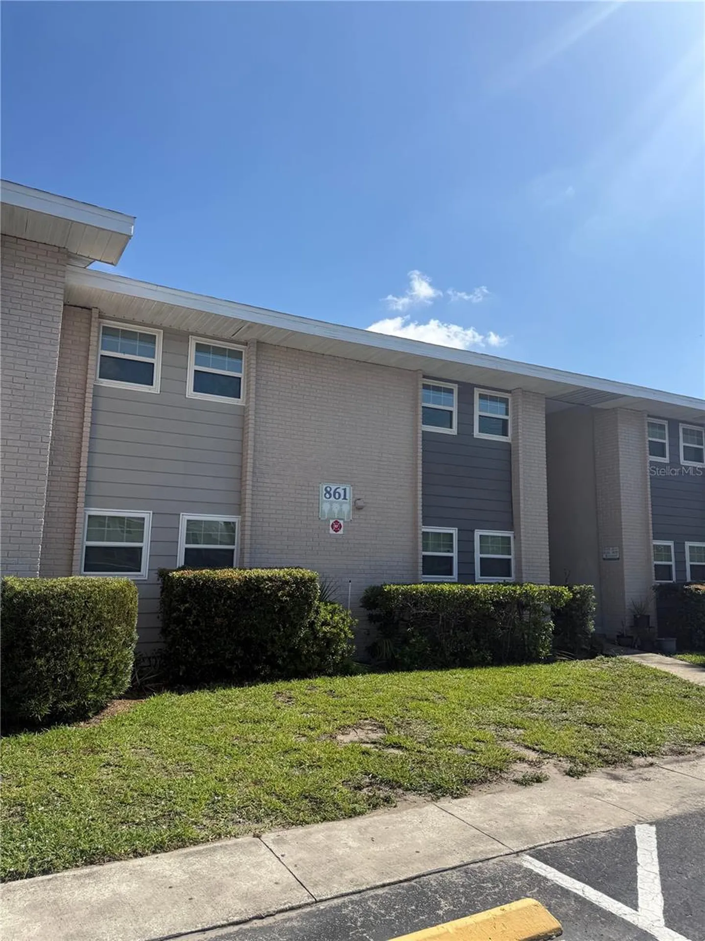 861 Sky Lake Circle Orlando FL 32809