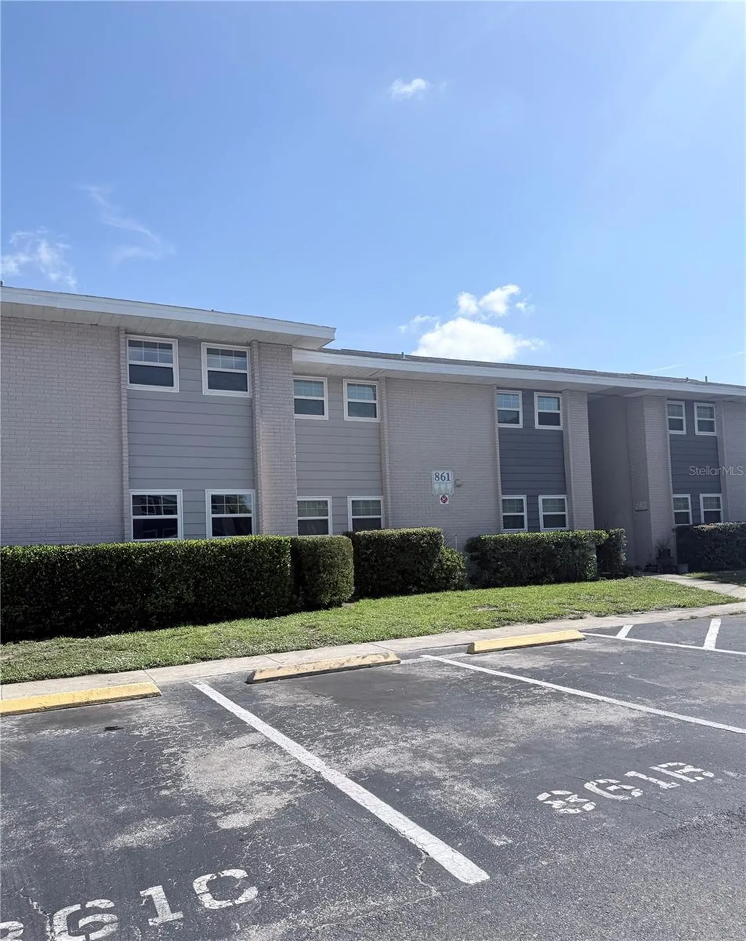 861 Sky Lake Circle Orlando FL 32809
