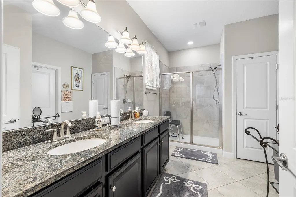 9611 Ivory Drive Sun City Center FL 33573