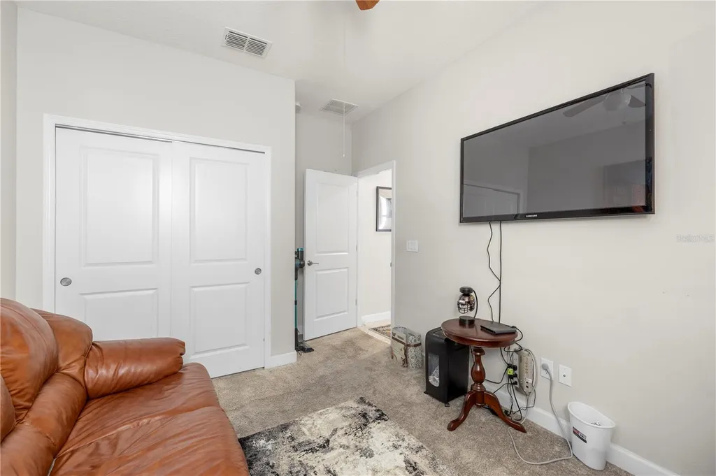 9611 Ivory Drive Sun City Center FL 33573