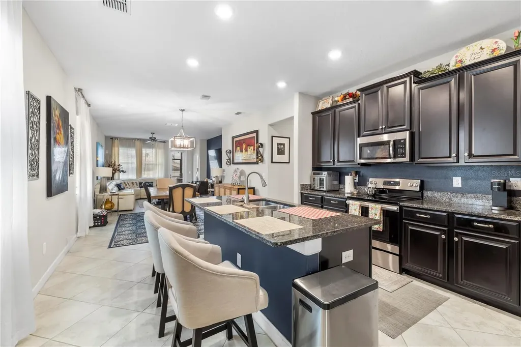 9611 Ivory Drive Sun City Center FL 33573