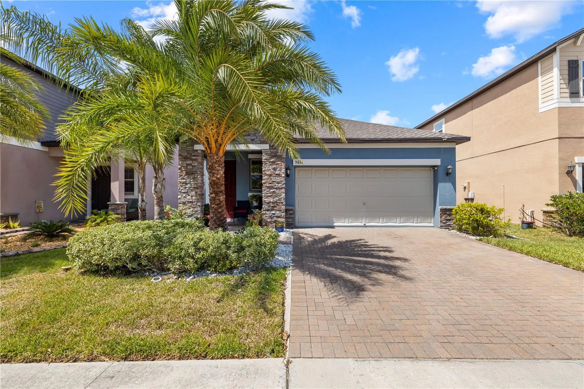 9611 Ivory Drive Sun City Center FL 33573