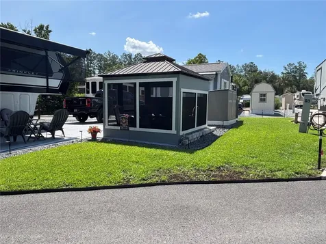2850 NE 103rd Terrace Silver Springs FL 34488