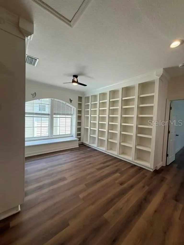 912 Waterside Drive Celebration FL 34747