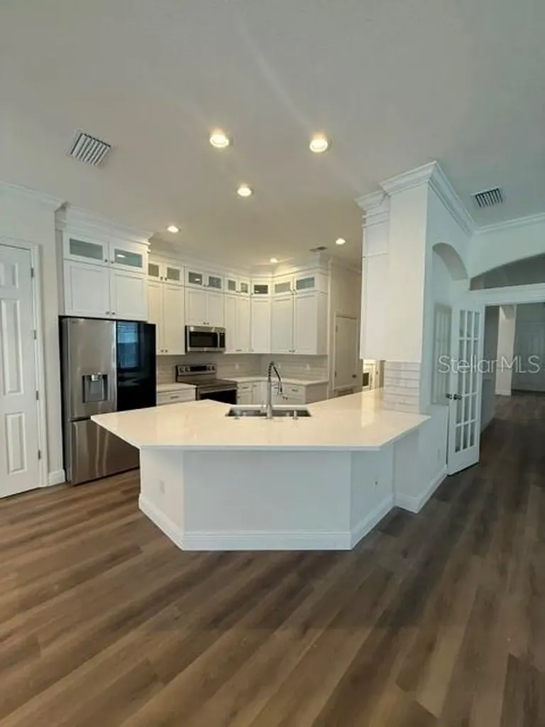 912 Waterside Drive Celebration FL 34747