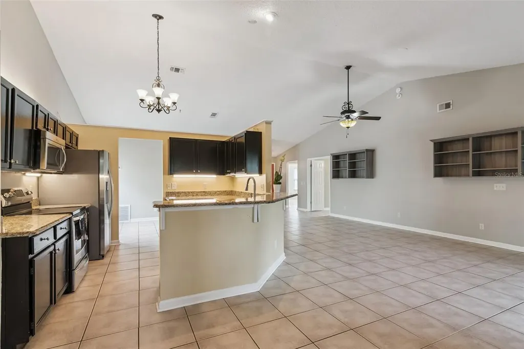 1574 Margarete Crescent Drive Apopka FL 32703