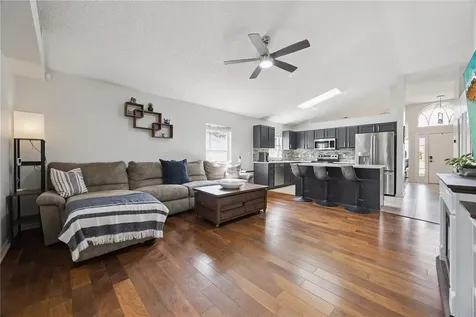 1047 Royal Oaks Drive Apopka FL 32703