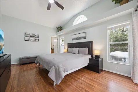 1047 Royal Oaks Drive Apopka FL 32703