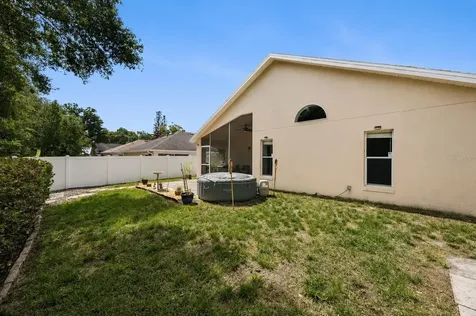 1047 Royal Oaks Drive Apopka FL 32703