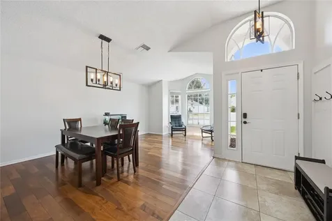 1047 Royal Oaks Drive Apopka FL 32703
