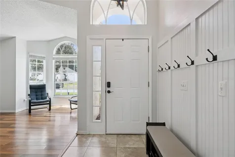 1047 Royal Oaks Drive Apopka FL 32703