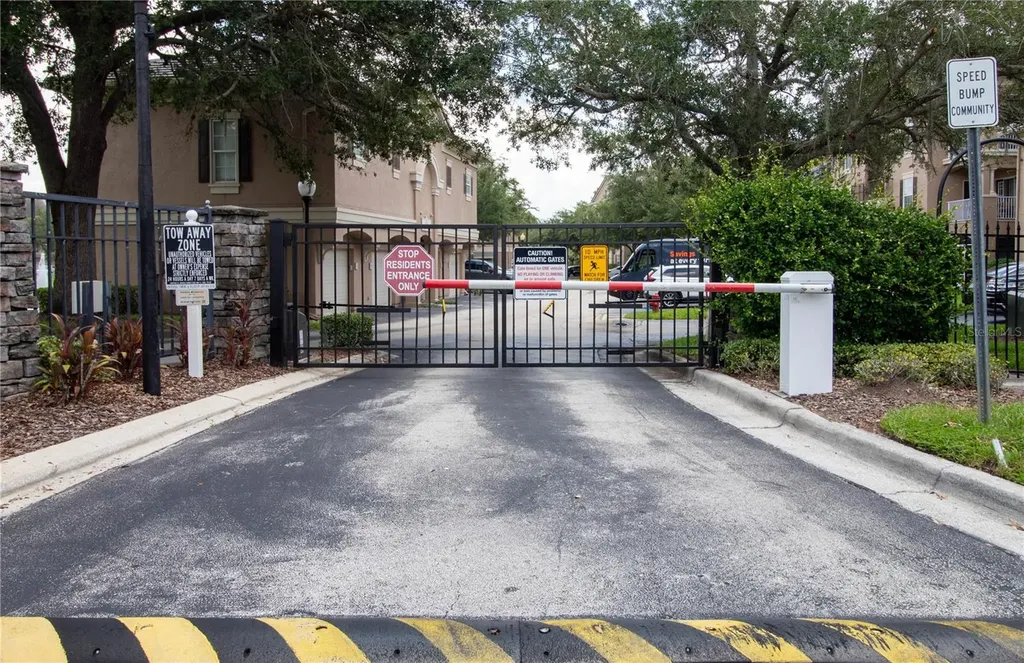 14327 Fredricksburg Drive Orlando FL 32837