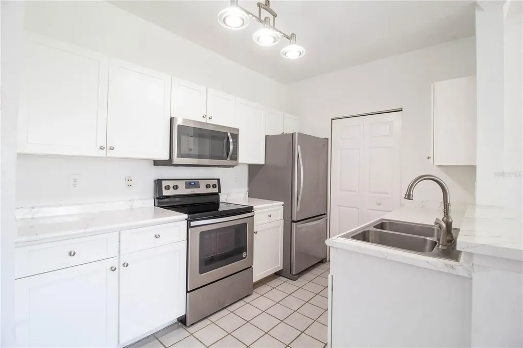 14327 Fredricksburg Drive Orlando FL 32837