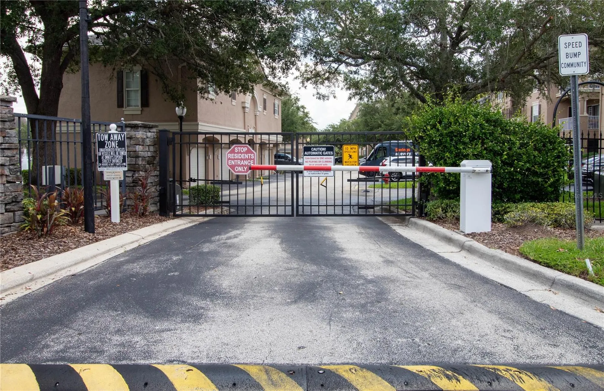 14327 Fredricksburg Drive Orlando FL 32837