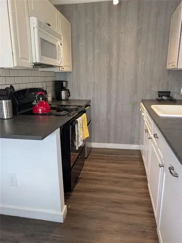 55914 Bay Road Astor FL 32102