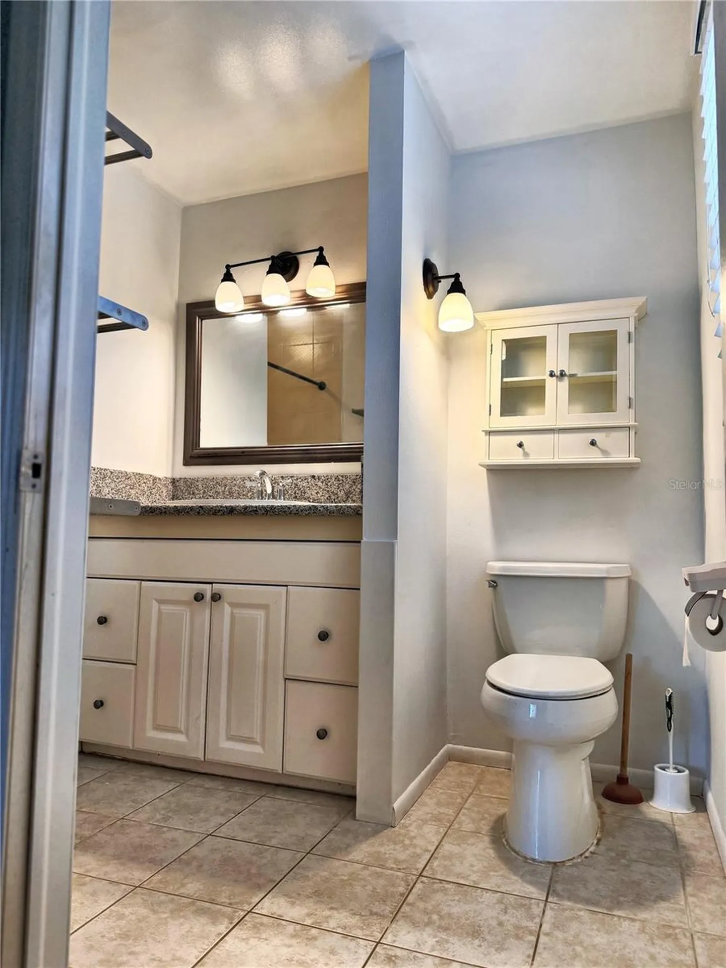 566 S Pelican Drive Sarasota FL 34237