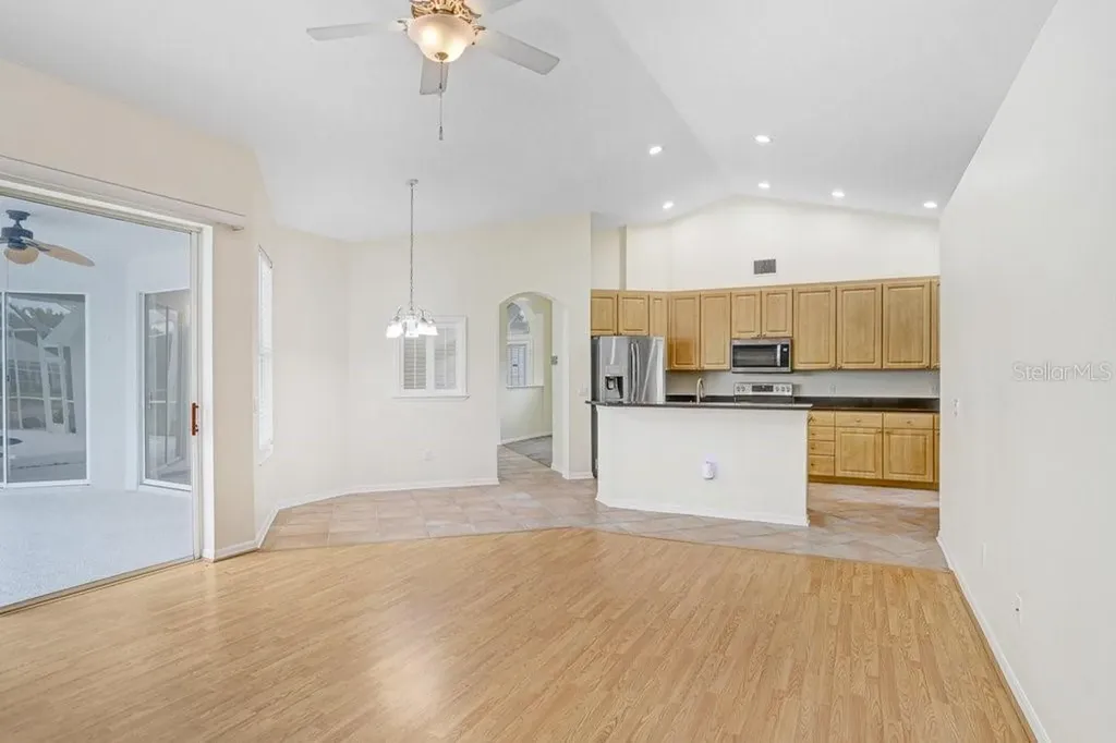10227 Quails Landing Avenue Tampa FL 33647
