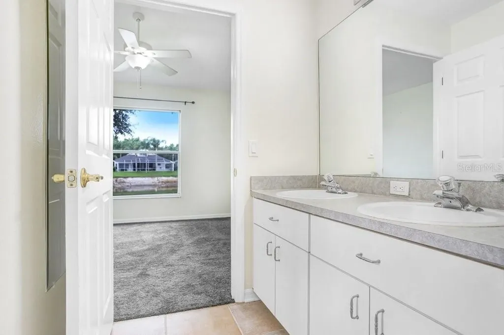 10227 Quails Landing Avenue Tampa FL 33647