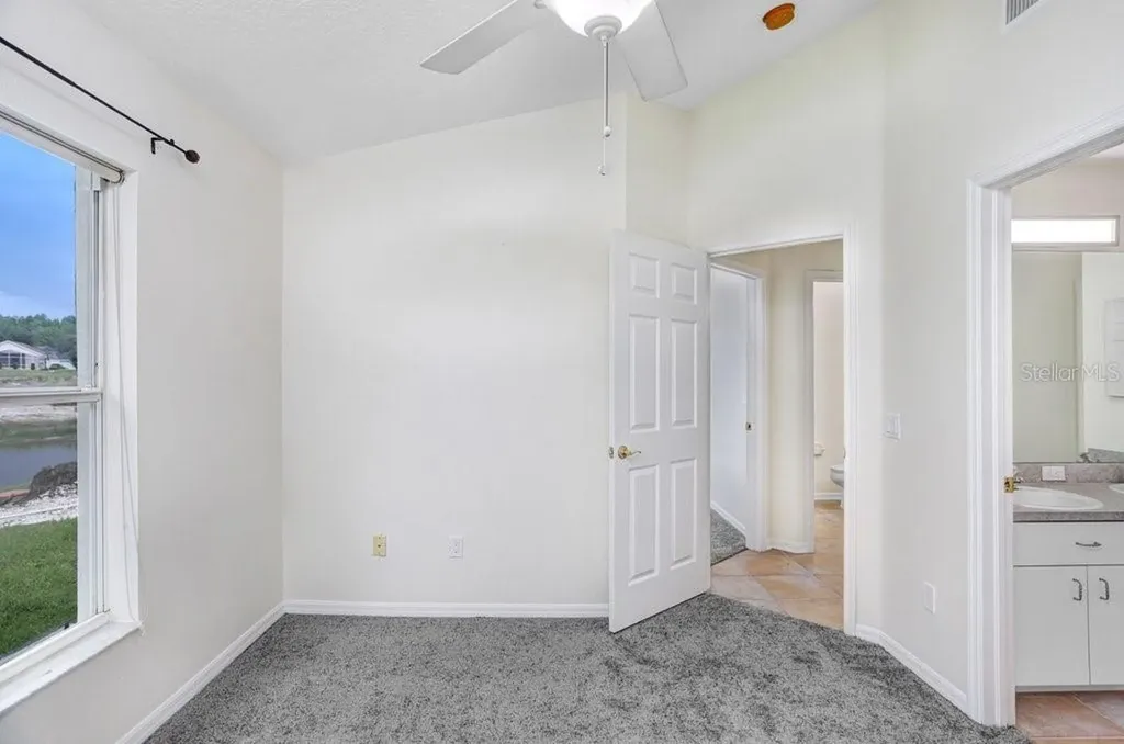 10227 Quails Landing Avenue Tampa FL 33647
