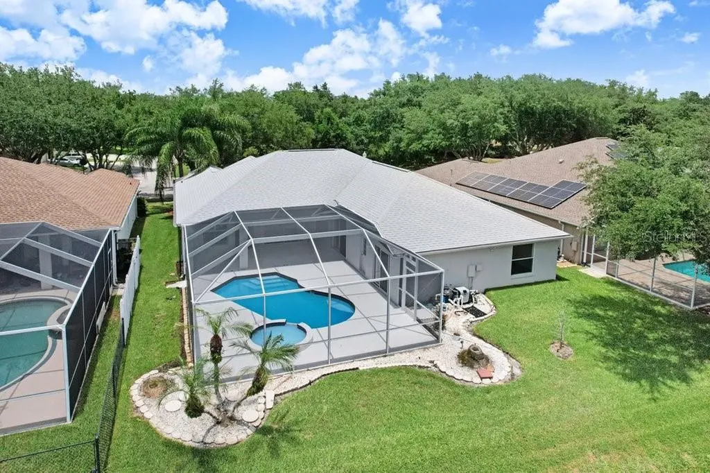 10227 Quails Landing Avenue Tampa FL 33647