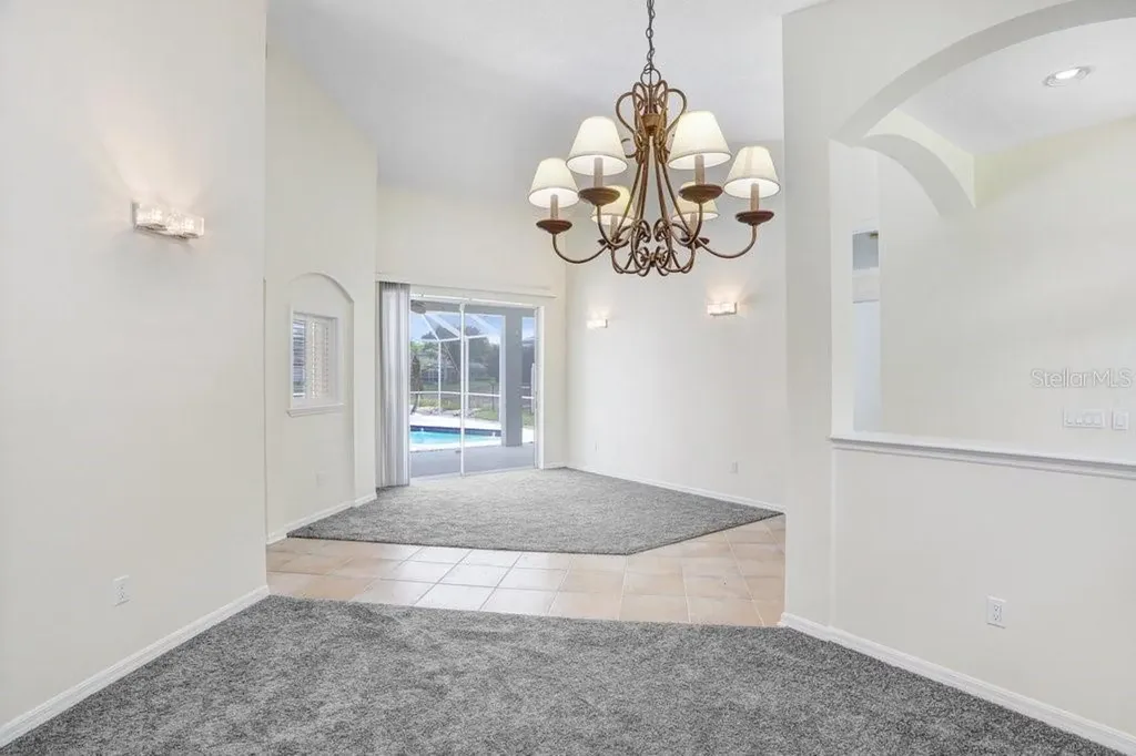 10227 Quails Landing Avenue Tampa FL 33647