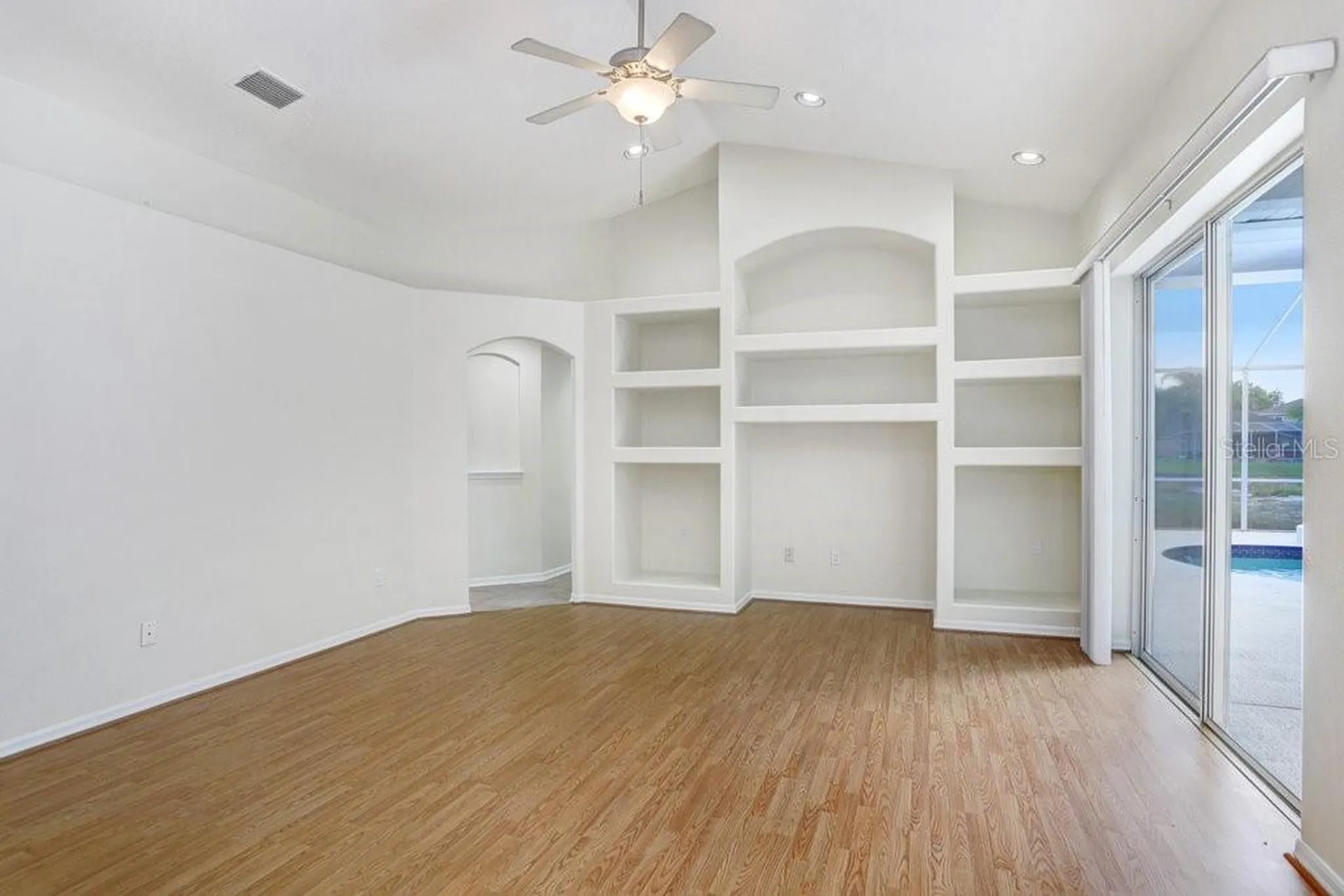 10227 Quails Landing Avenue Tampa FL 33647