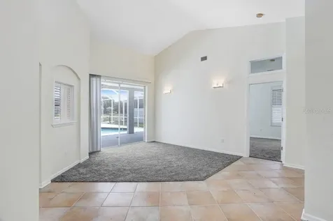 10227 Quails Landing Avenue Tampa FL 33647