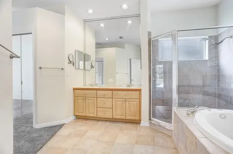 10227 Quails Landing Avenue Tampa FL 33647