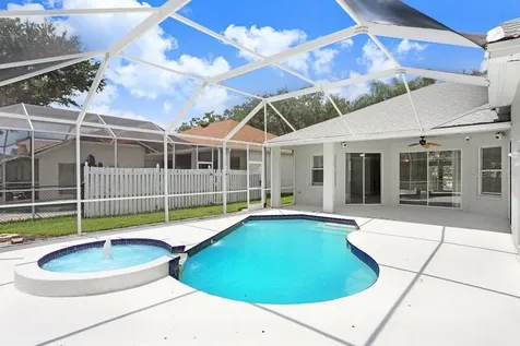 10227 Quails Landing Avenue Tampa FL 33647