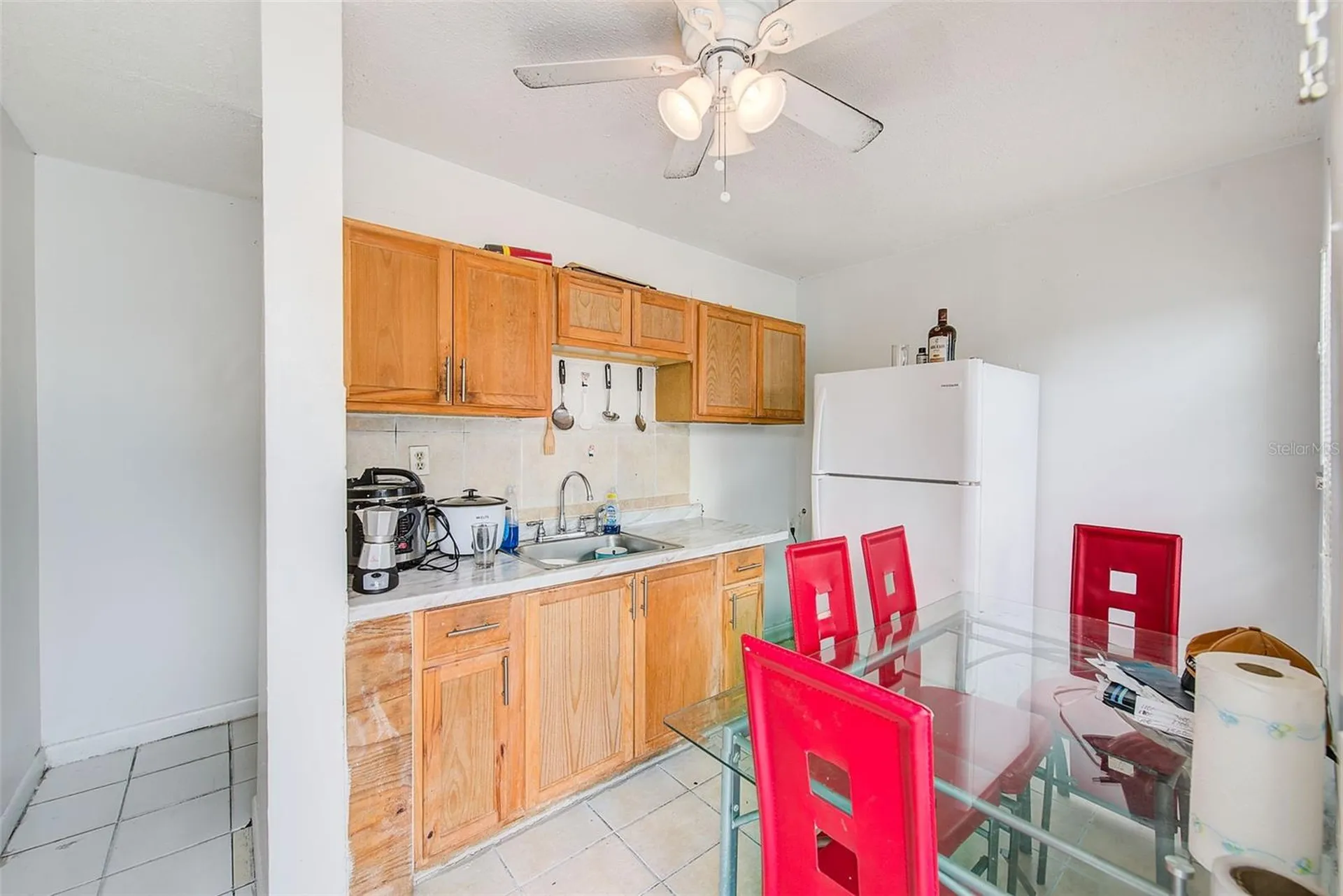 2318 W Powhatan Avenue Tampa FL 33603