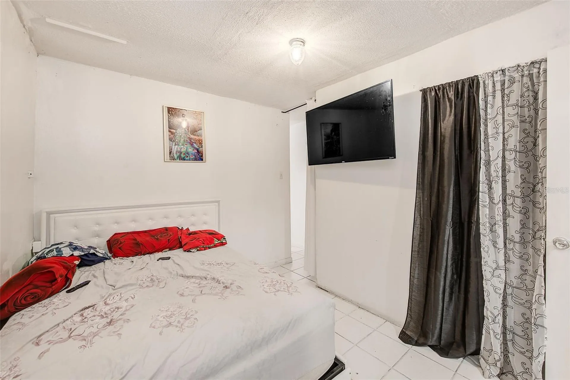 2318 W Powhatan Avenue Tampa FL 33603