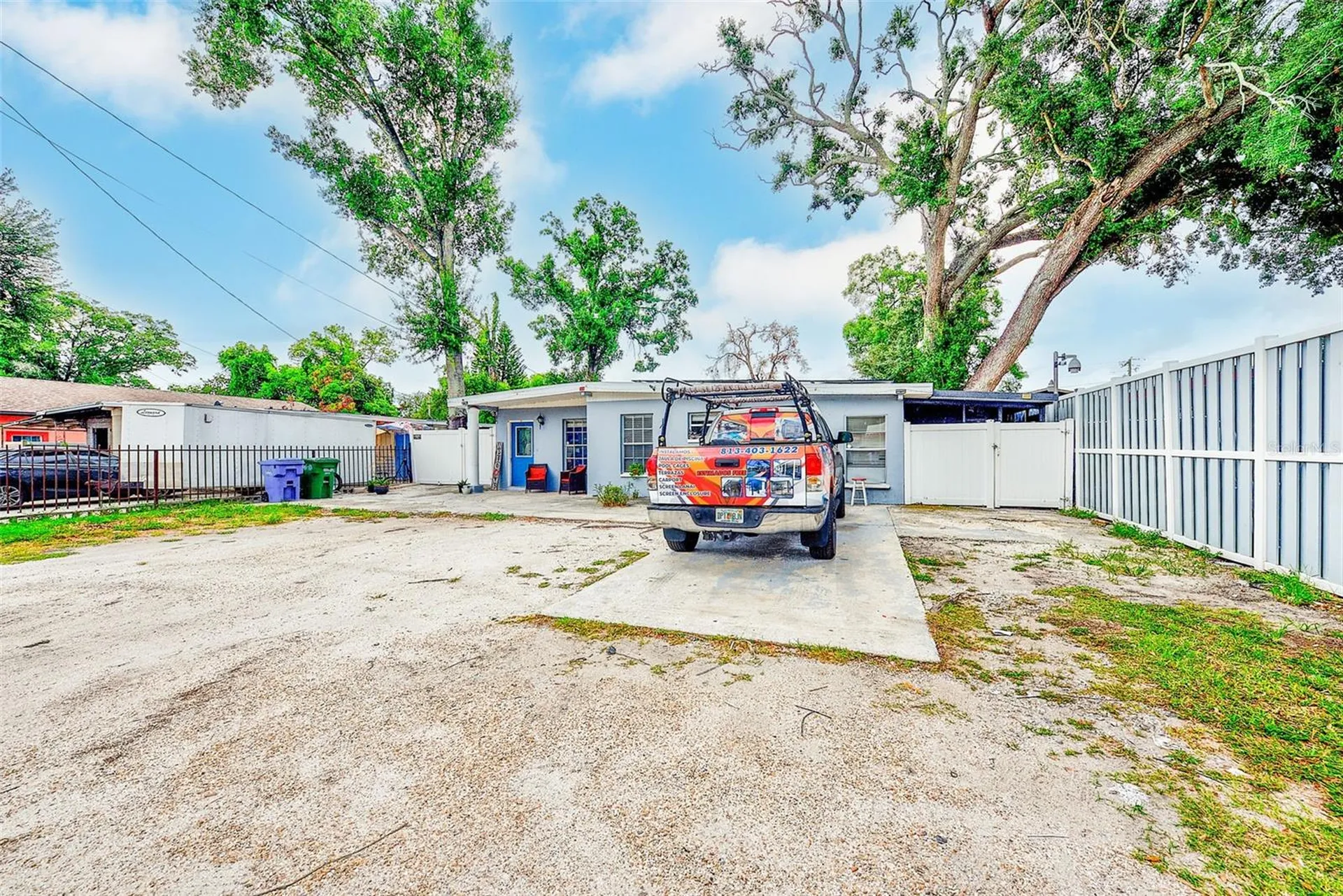 2318 W Powhatan Avenue Tampa FL 33603