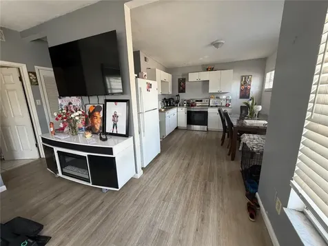2318 W Powhatan Avenue Tampa FL 33603