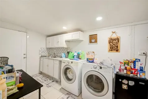 2318 W Powhatan Avenue Tampa FL 33603