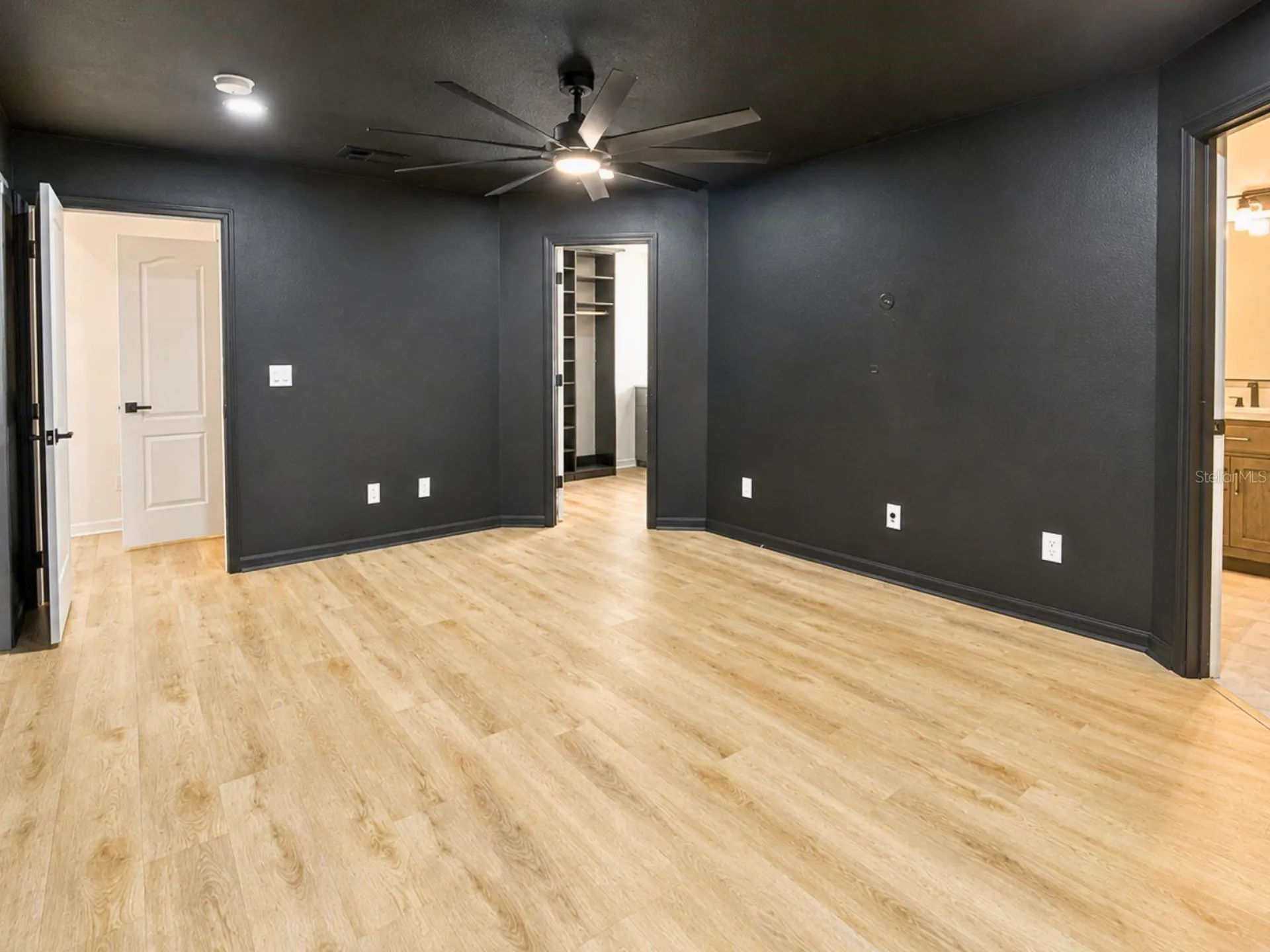825 Haven Oak Court Apopka FL 32703