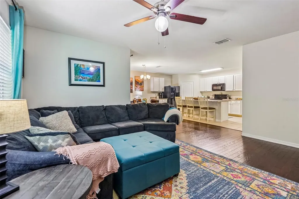 806 Grand Park Court Deland FL 32724