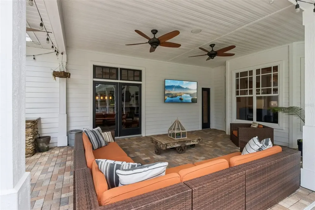5002 Muir Way Lithia FL 33547