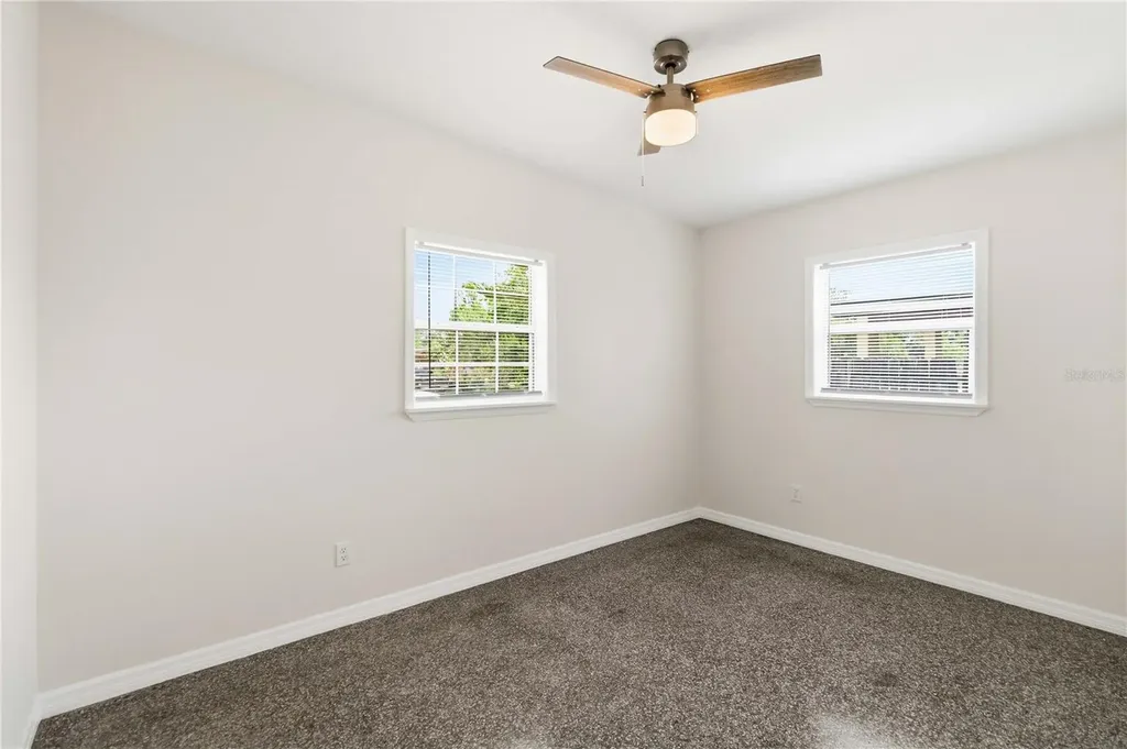6018 W Livingston Street Orlando FL 32835
