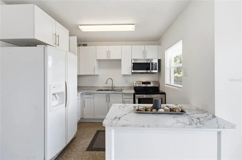 6018 W Livingston Street Orlando FL 32835