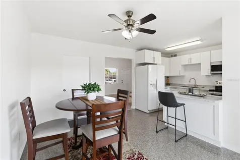 6018 W Livingston Street Orlando FL 32835