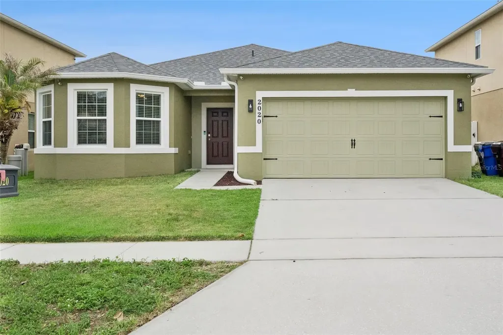 2020 Nations Way St Cloud FL 34769