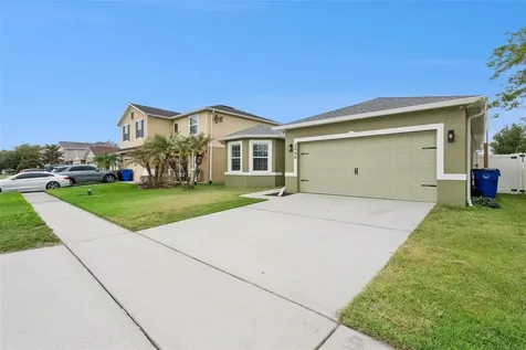 2020 Nations Way St Cloud FL 34769