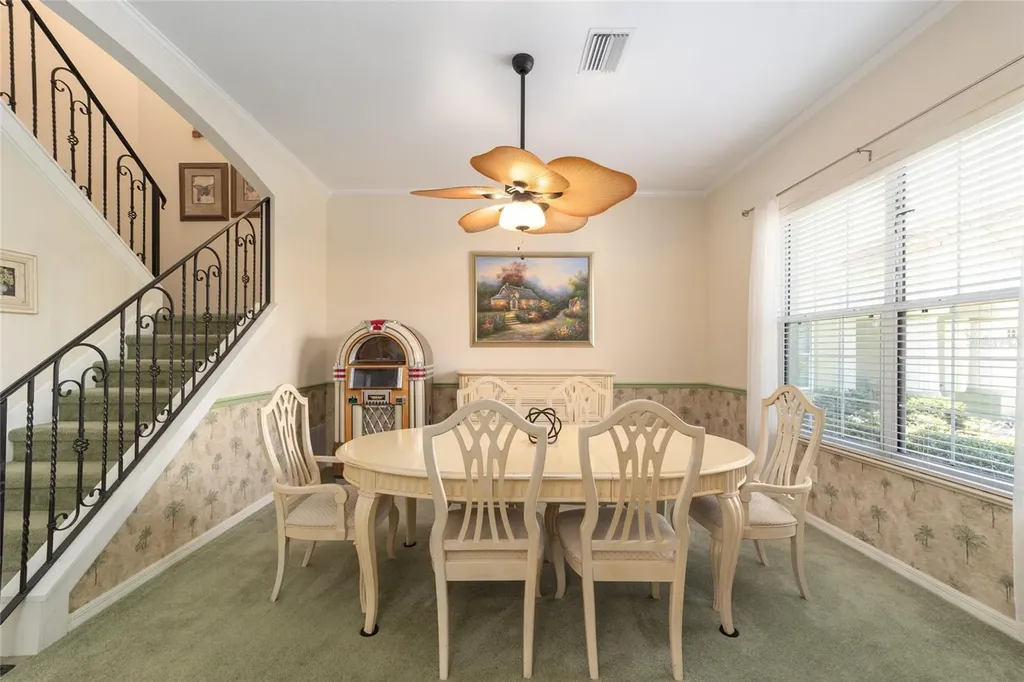 1074 Avenida Sonoma Lady Lake FL 32159