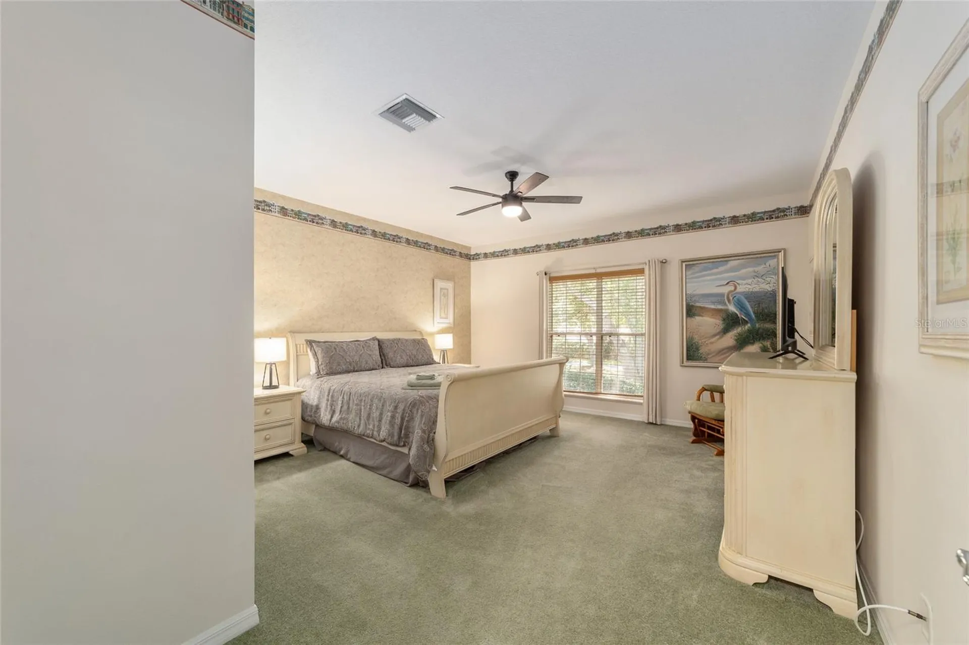 1074 Avenida Sonoma Lady Lake FL 32159