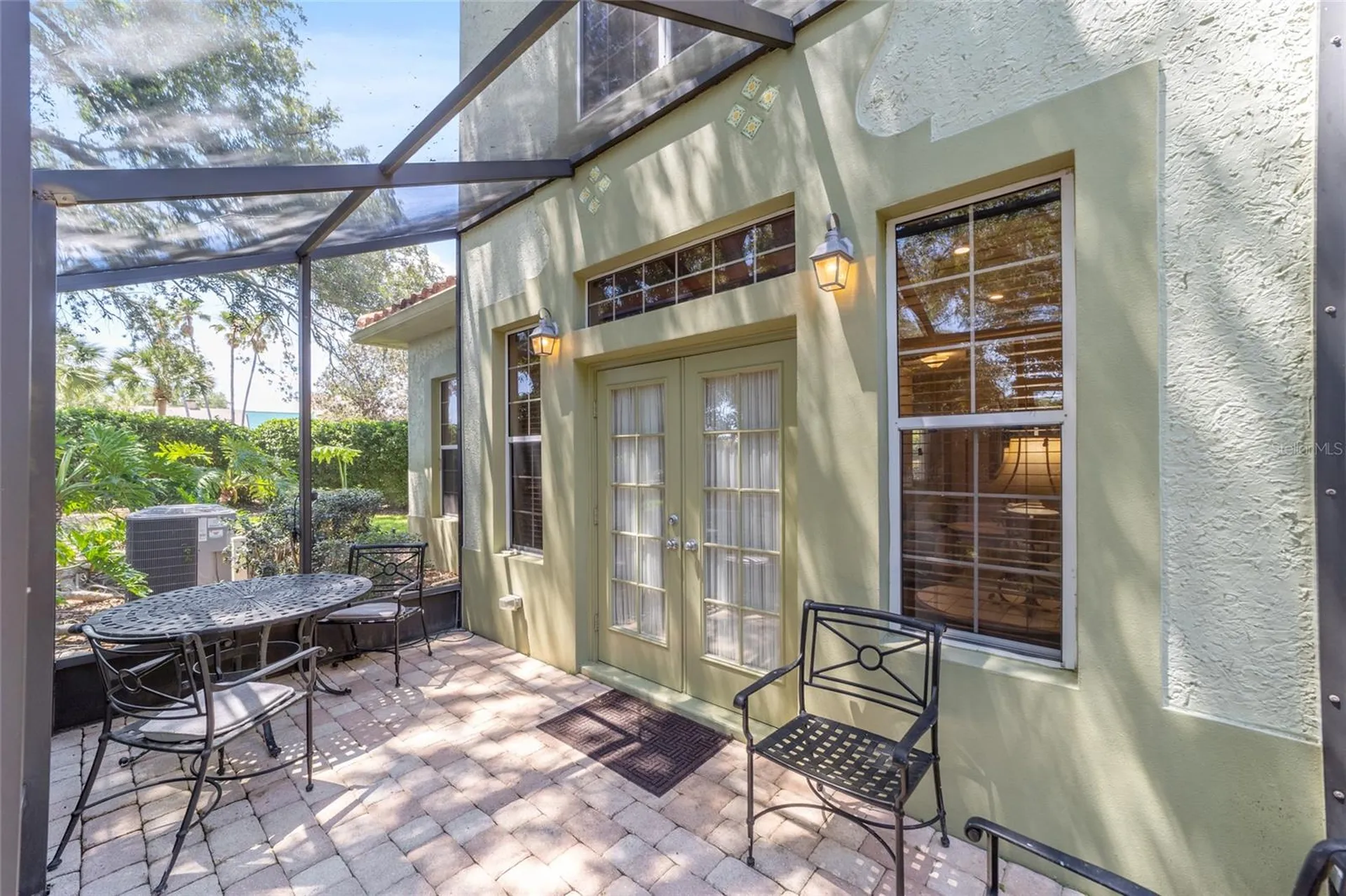 1074 Avenida Sonoma Lady Lake FL 32159