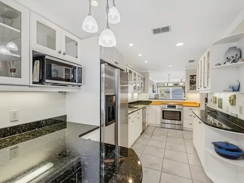 413 S Bayshore Boulevard Safety Harbor FL 34695
