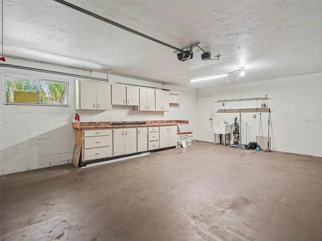 3506 Auburn Court Sarasota FL 34231