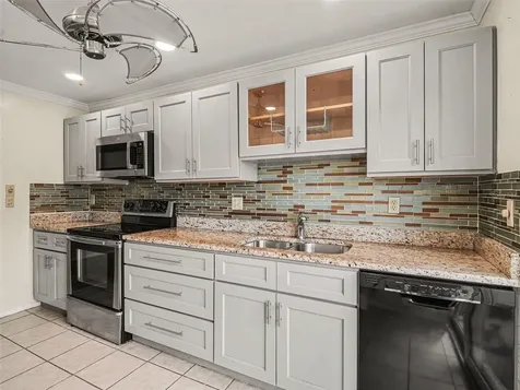 3506 Auburn Court Sarasota FL 34231